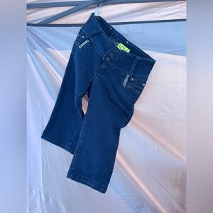 Elegant Navy Women's Cropped Jeans sz. 9 Jr